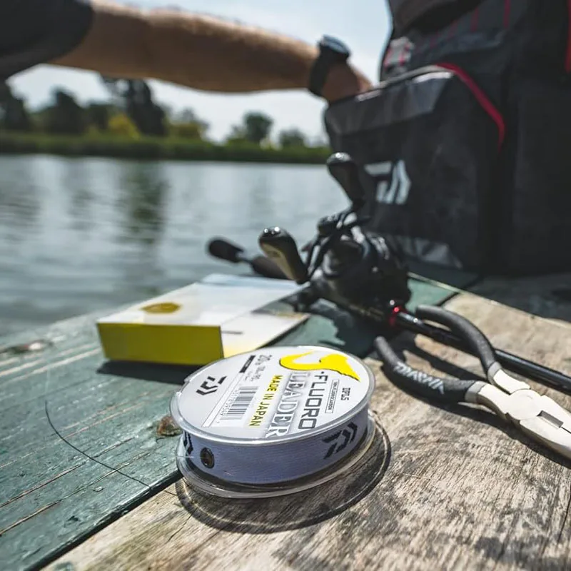 DAIWAJ-FLUORO Fluorocarbon Lea - Copolymer Line recension och pris